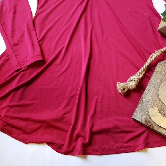 💥SOLD💥•Burgundy long sleeve• - Picture 5 of 7